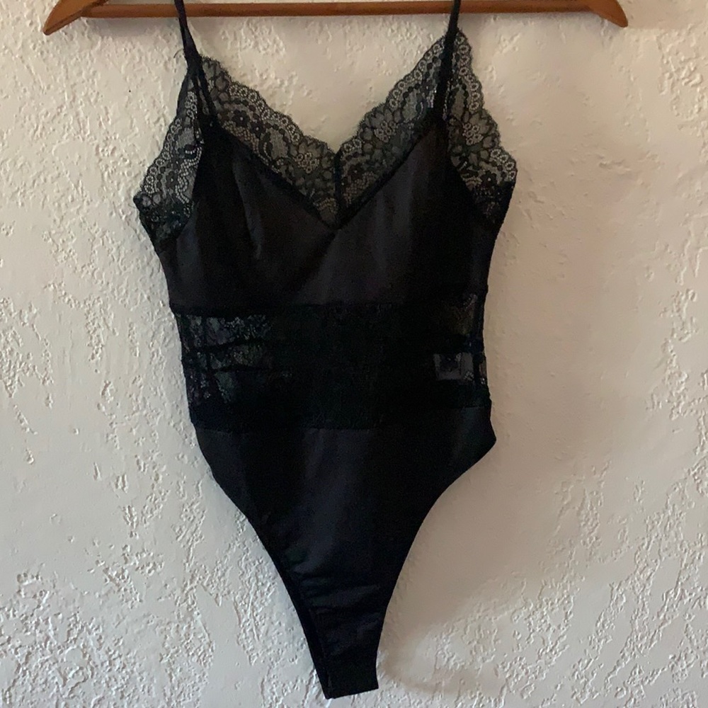 Fashion nova black lace body suit